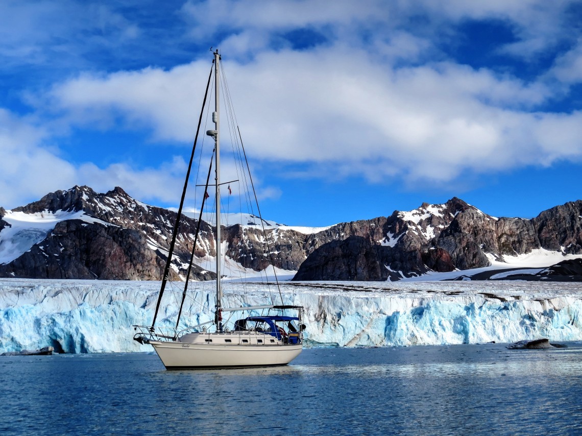 3:30 Fri Tent B High Latitude Cruising Adventures Panel Discussion