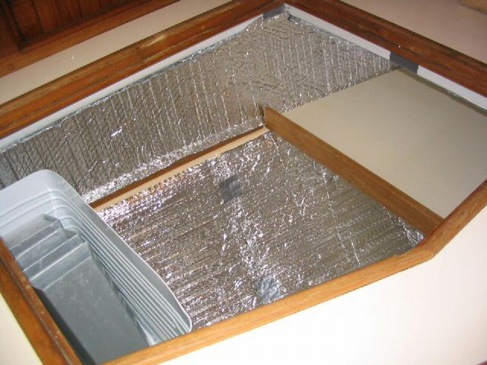 Ice Box insulation The shelf is reinstalled. We do not move the shelf